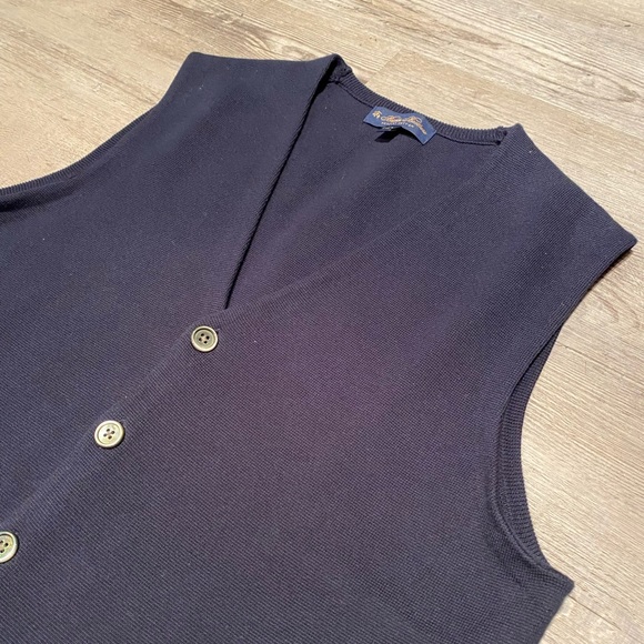 Brooks Brothers Supima Cotton Button Front Vest Men’s Size Large - Picture 2 of 4